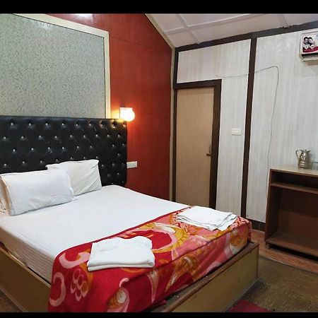 Gold India Beach Resort Govind Nagar Exterior foto